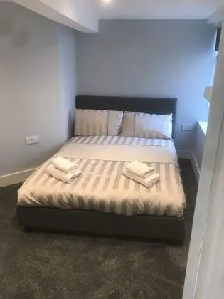 Tek Büyük Yataklı Oda