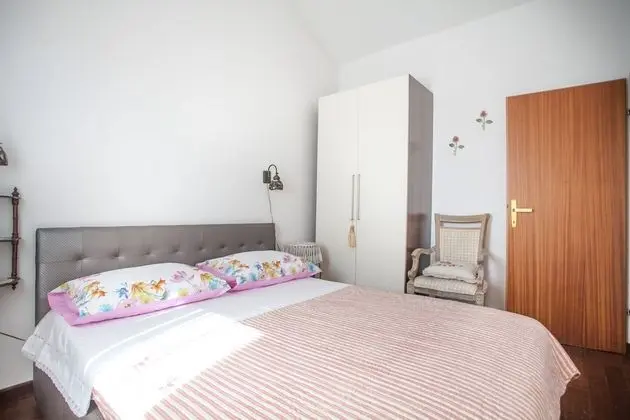 Villa (Sevid)