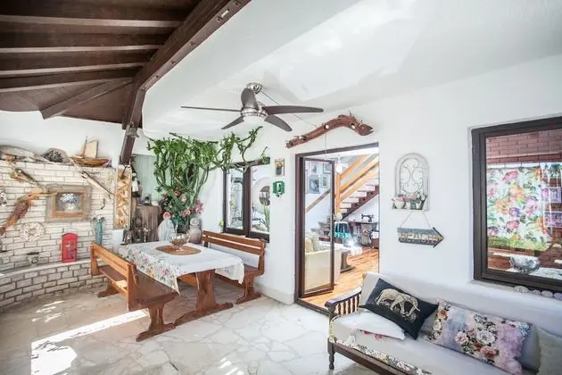 Villa (Sevid)