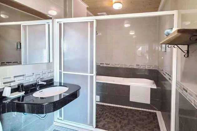 Deluxe Tek Büyük Yataklı Oda, 1 Büyük (Queen) Boy Yatak