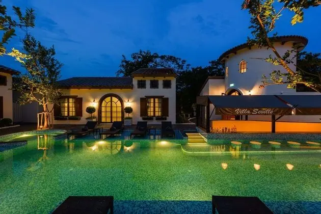 1 Bedroom Pool Villa