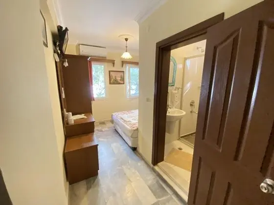 Dört Kişilik Oda, Şehir Manzaralı