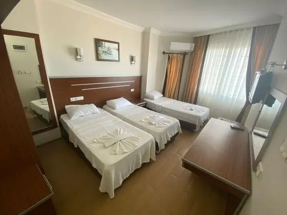 Standart Üç Kişilik Oda