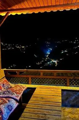 Jakuzili Balayı Odası, Dere ve Orman Manzaralı, Jakuzili ve Balkonlu