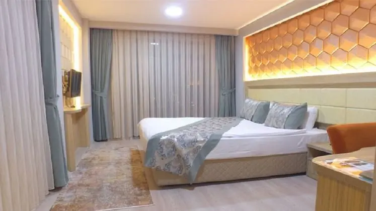 Twin, Şehir Manzaralı