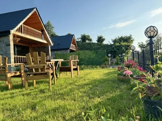 Dağ Evi 1+1, Deniz ve Dağ Manzaralı, Şömineli