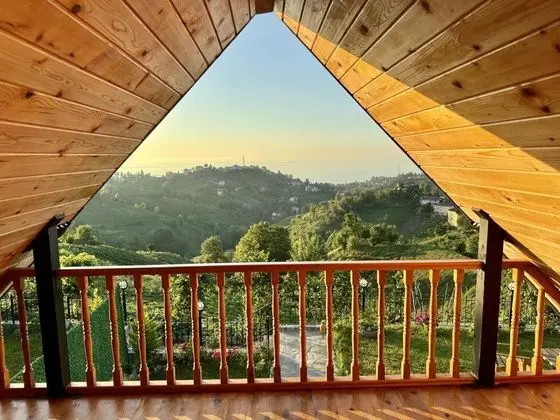 Dağ Evi 1+1, Deniz ve Dağ Manzaralı, Şömineli