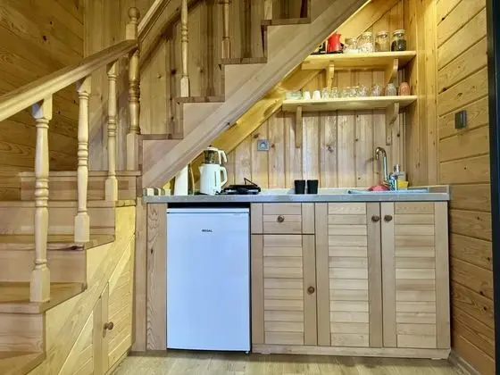 Dağ Evi, Deniz ve Dağ Manzaralı, Şömineli