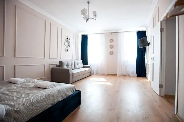 Standard Daire, Birden Çok Yatak, Şehir Manzaralı (Knyazya Y. Osmomysl Square 3)