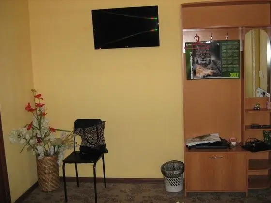 Basic Oda, 2 Tek Kişilik Yatak, Ortak Banyo