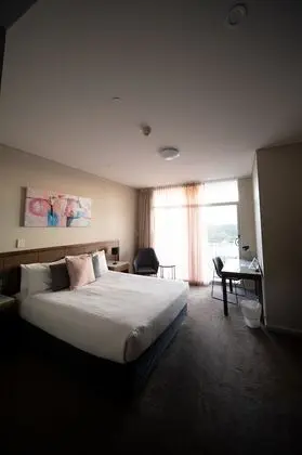 Premier Tek Büyük Yataklı Oda
