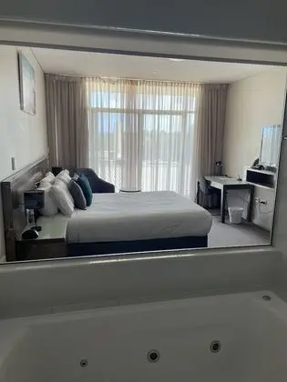 Premier Tek Büyük Yataklı Oda
