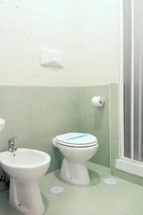 Comfort Tek Büyük Yataklı Oda, Özel Banyo (external)