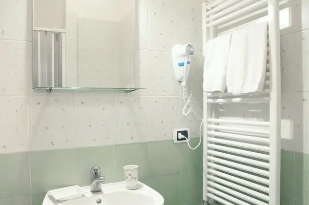 Comfort Tek Büyük Yataklı Oda, Özel Banyo (external)