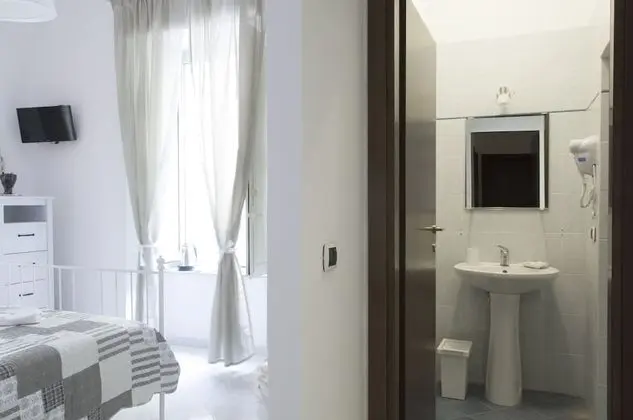 Superior Tek Büyük Yataklı Oda, Banyolu/Duşlu