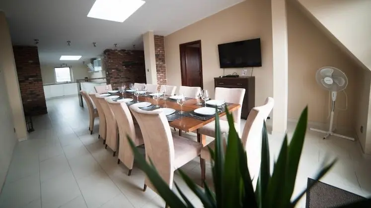 Çatı Katı Süiti (Penthouse)