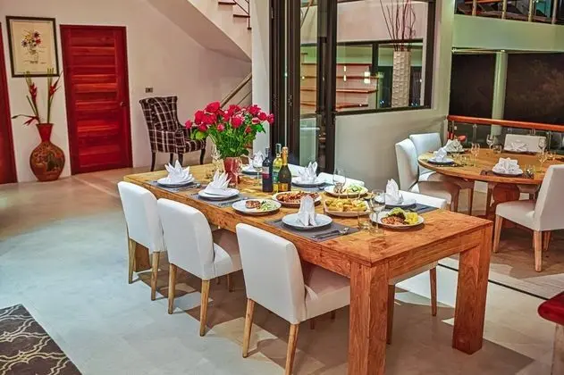 6-Bedroom Pool Villa with Sea View