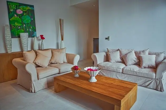 6-Bedroom Pool Villa with Sea View