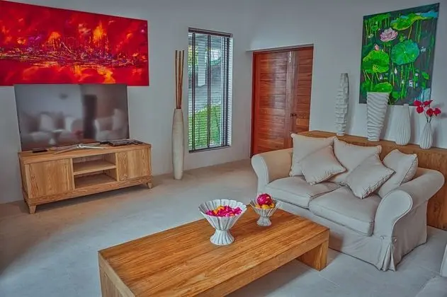6-Bedroom Pool Villa with Sea View