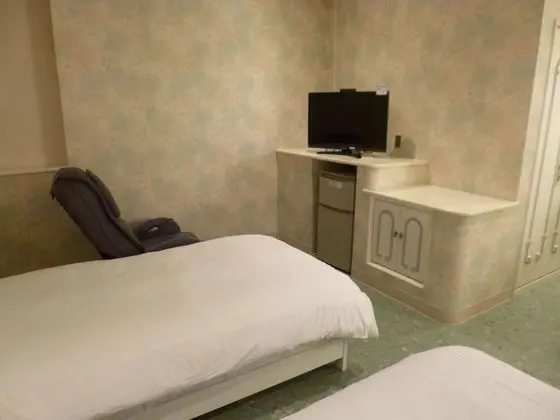İki Ayrı Yataklı Oda (with Massage Chair)