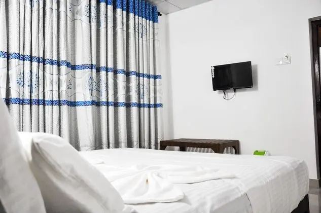 Deluxe Tek Büyük Yataklı Oda, 2 Yatak Odası, Bahçe Manzaralı