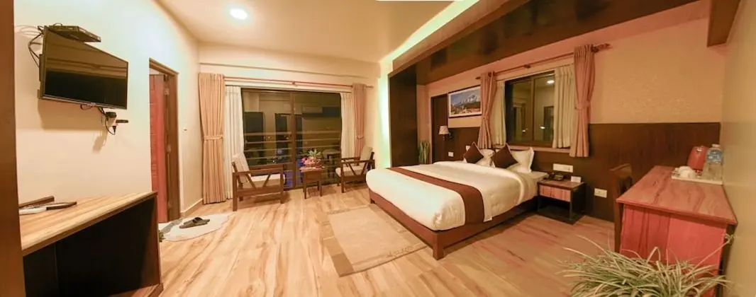 Luxury Oda, 1 En Büyük (King) Boy Yatak, Tepe Manzaralı