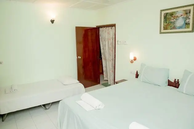 Deluxe Tek Büyük Yataklı Oda, Havuz Kullanımı, Bahçe Manzaralı