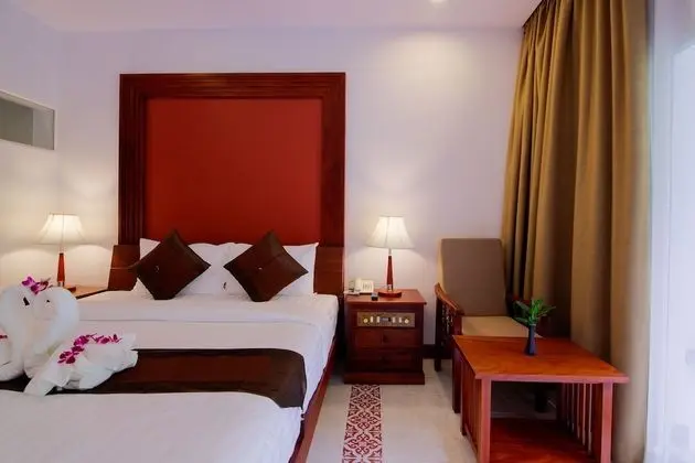 Deluxe Tek Büyük Yataklı Oda, Balkon, Şehir Manzaralı