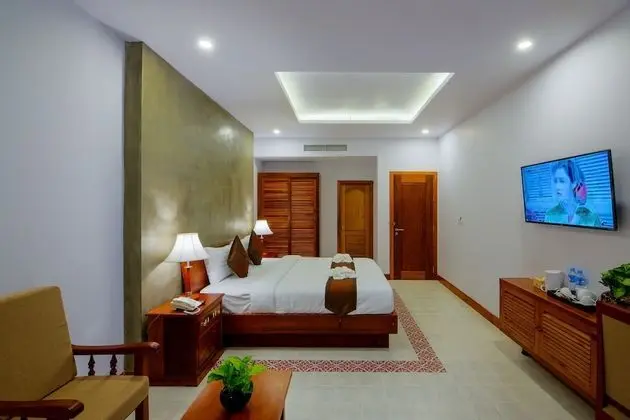 Deluxe Tek Büyük Yataklı Oda, Balkon, Şehir Manzaralı