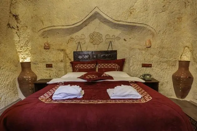 Deluxe Mağara Oda, Manzarasız, Ortak Teraslı
