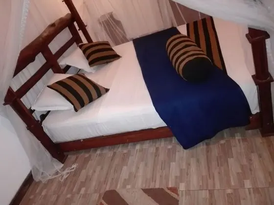 Basic Tek Büyük Yataklı Oda