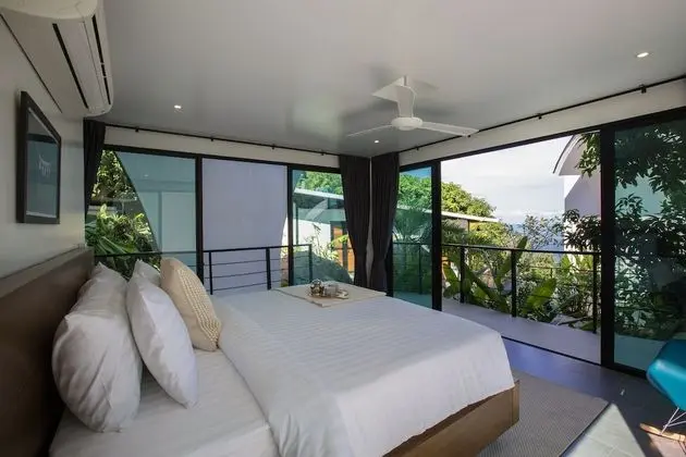 9-Bedroom Pool Villa