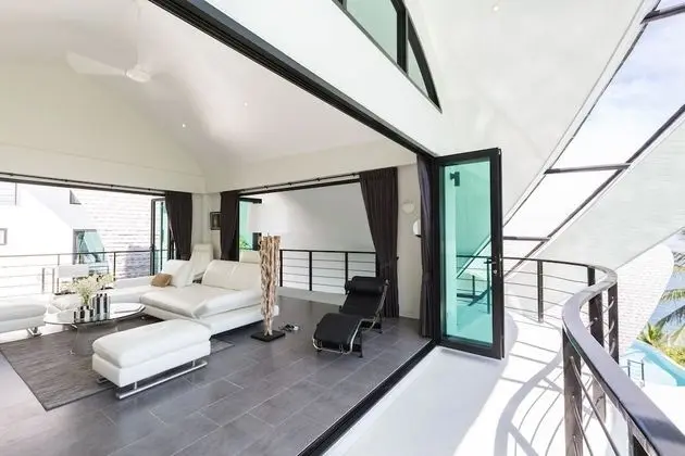 9-Bedroom Pool Villa