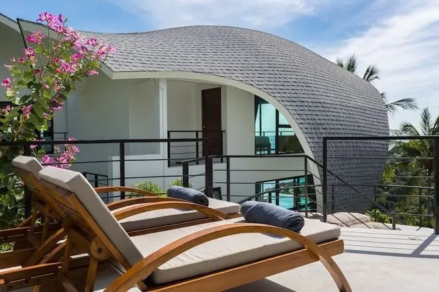 9-Bedroom Pool Villa