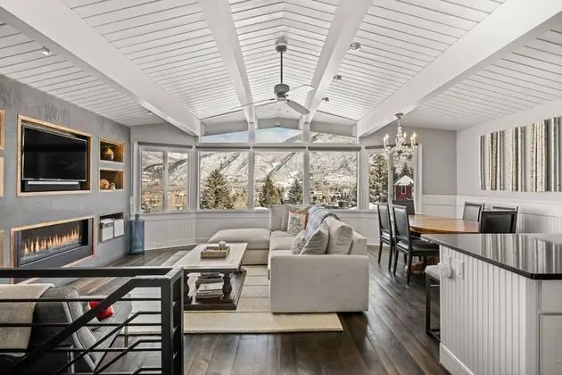 Daire (Shadow Mountain 13)