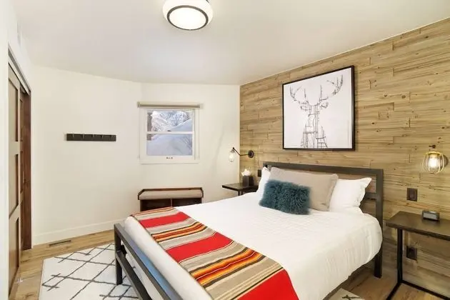 Daire (Shadow Mountain 3)