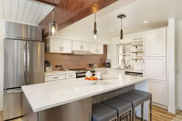 Daire (Shadow Mountain 3)