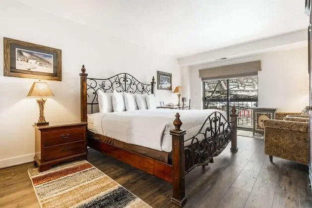 2 Bedroom Condominium