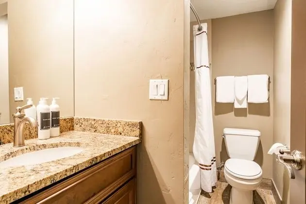 2 Bedroom Condominium