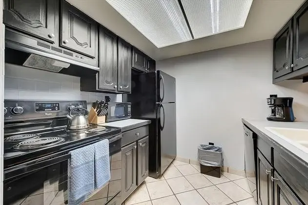 3 Bedroom Condominium