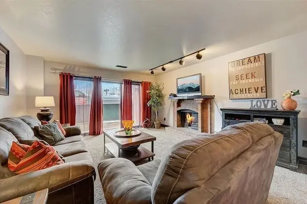 3 Bedroom Condominium