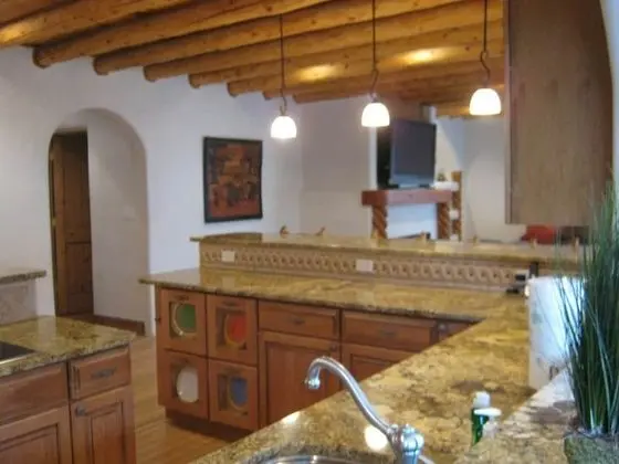 Presidential Villa, 4 Yatak Odası, Şömine