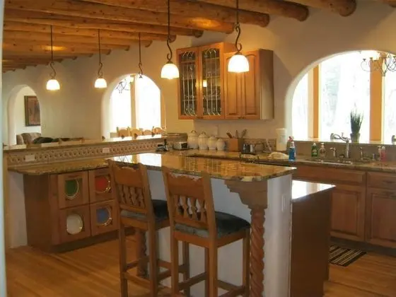 Presidential Villa, 4 Yatak Odası, Şömine