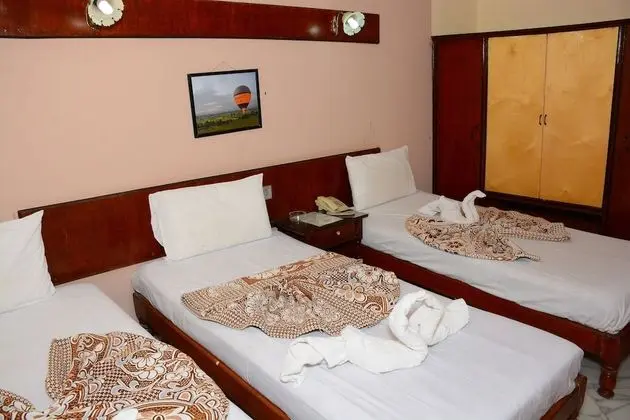 Economy Oda, Şehir Manzaralı