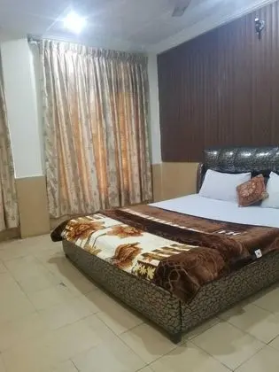 Deluxe Tek Büyük veya İki Ayrı Yataklı Oda
