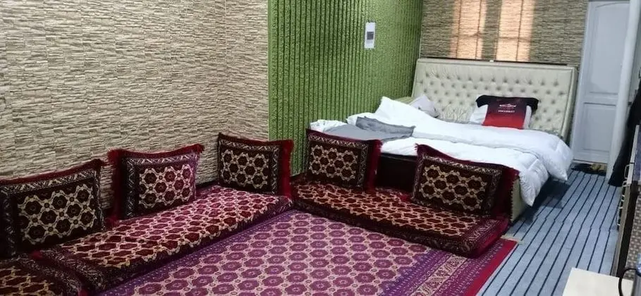 Standard Tek Büyük Yataklı Oda