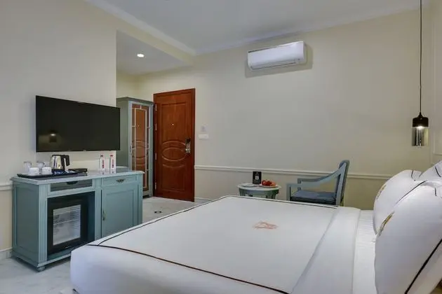 Deluxe Tek Büyük Yataklı Oda