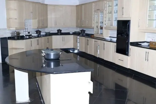 Apart Daire, 2 Büyük (Queen) Boy Yatak, Engellilere Uygun, Havuz Manzaralı