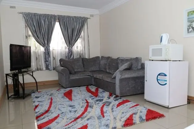 Apart Daire, 2 Büyük (Queen) Boy Yatak, Engellilere Uygun, Havuz Manzaralı