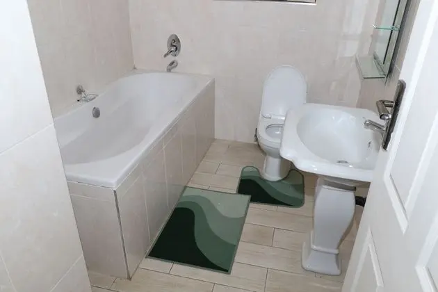 Apart Daire, 2 Büyük (Queen) Boy Yatak, Engellilere Uygun, Havuz Manzaralı